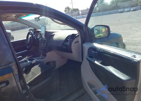 2012 Dodge Grand Caravan Sxt z USA, uszkodzony, nr VIN 2C4RDGCG9CR406138